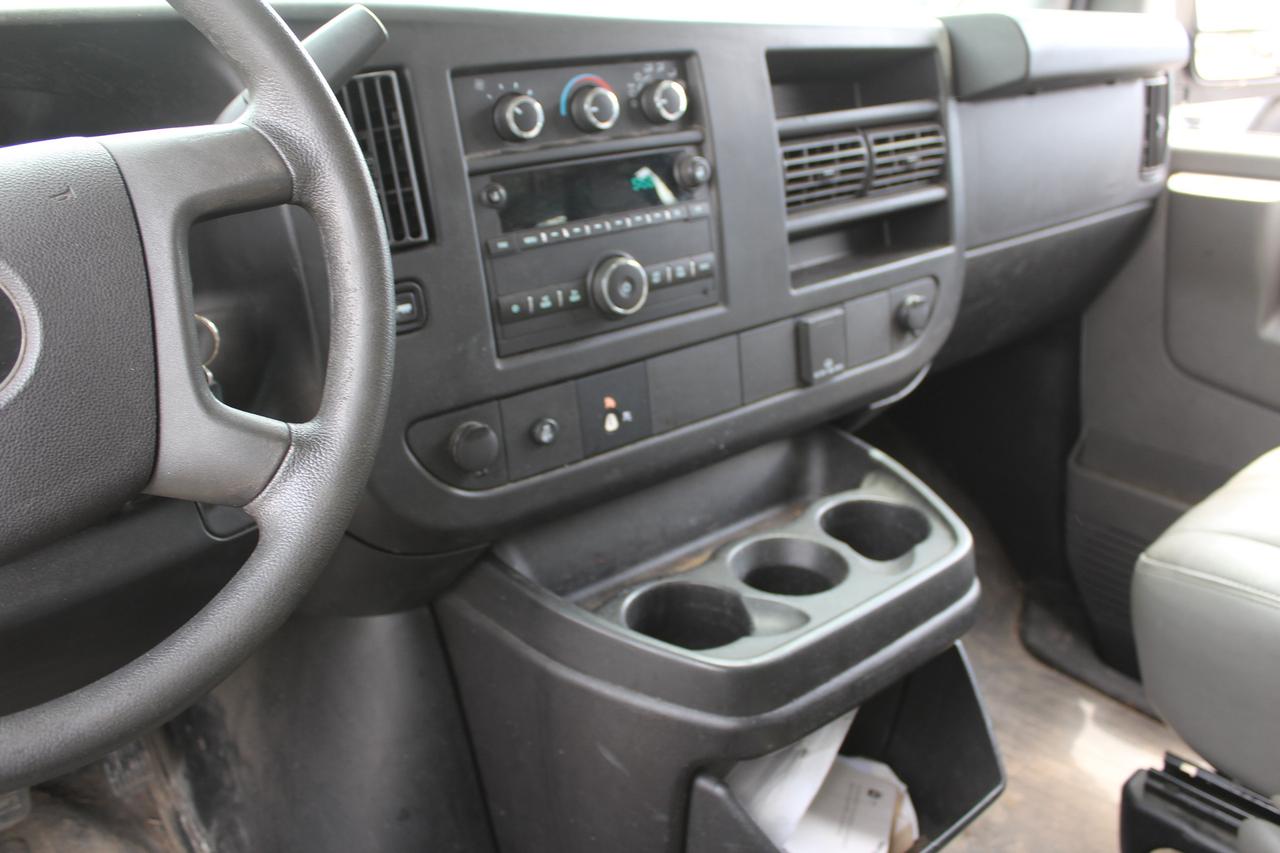 2017 Chevrolet Express Cargo Van  Photo