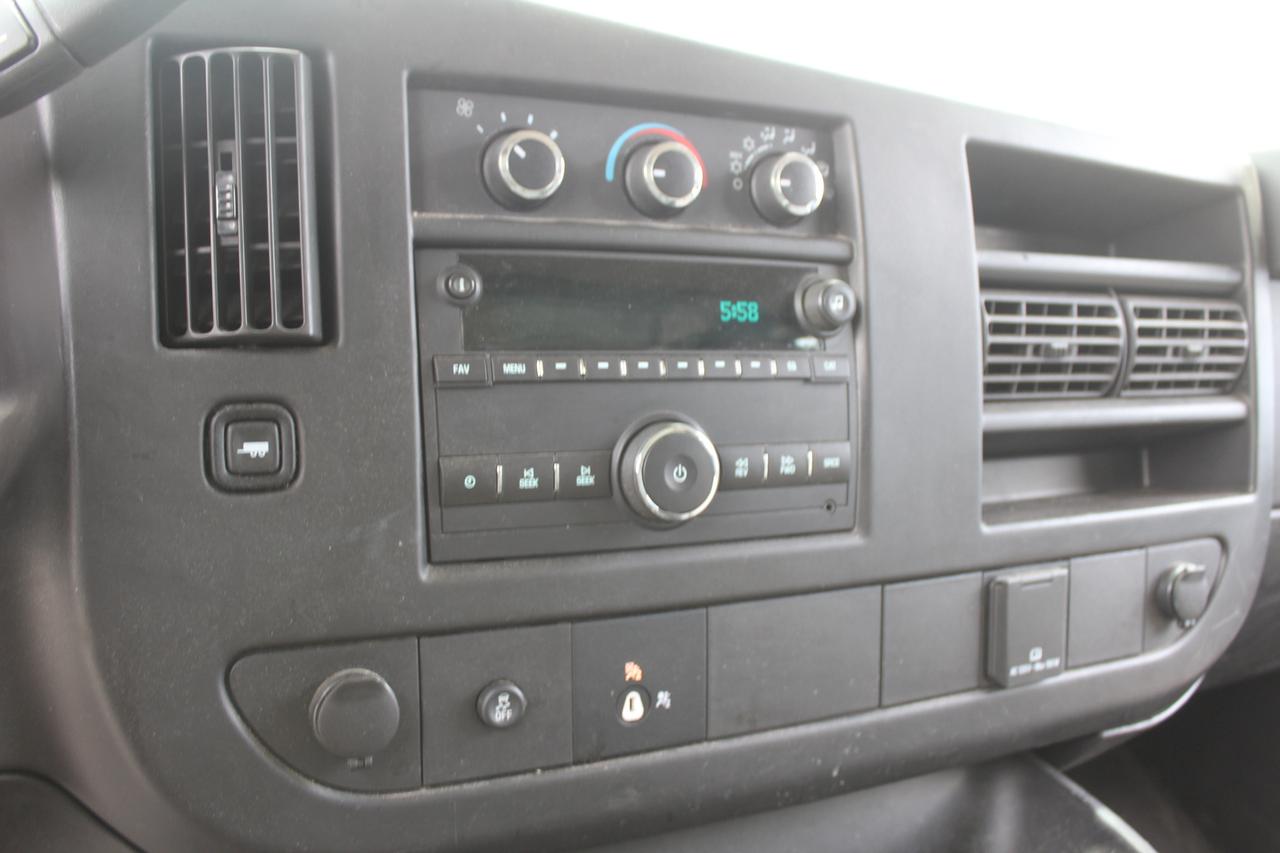 2017 Chevrolet Express Cargo Van  Photo