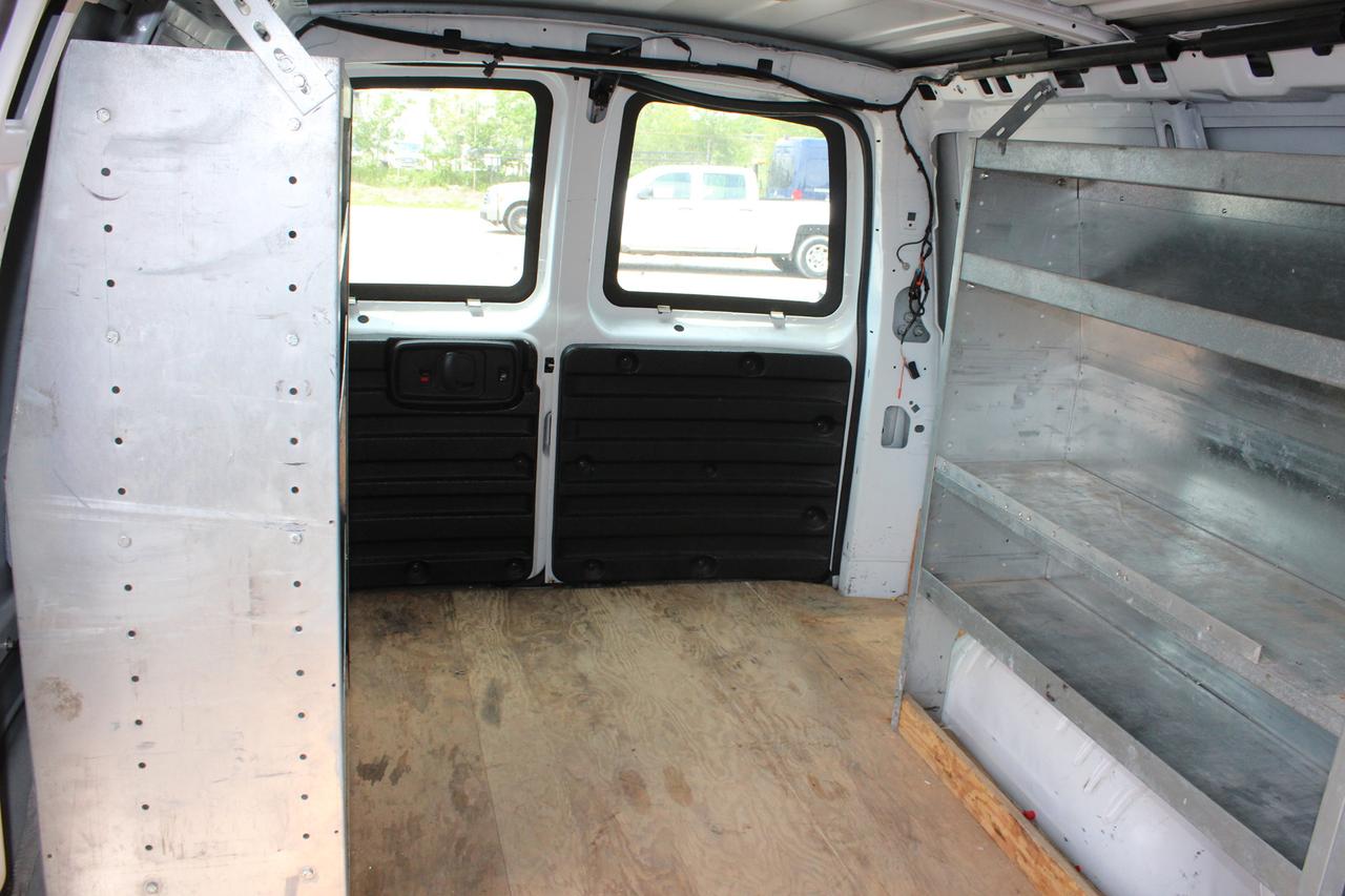 2017 Chevrolet Express Cargo Van  Photo
