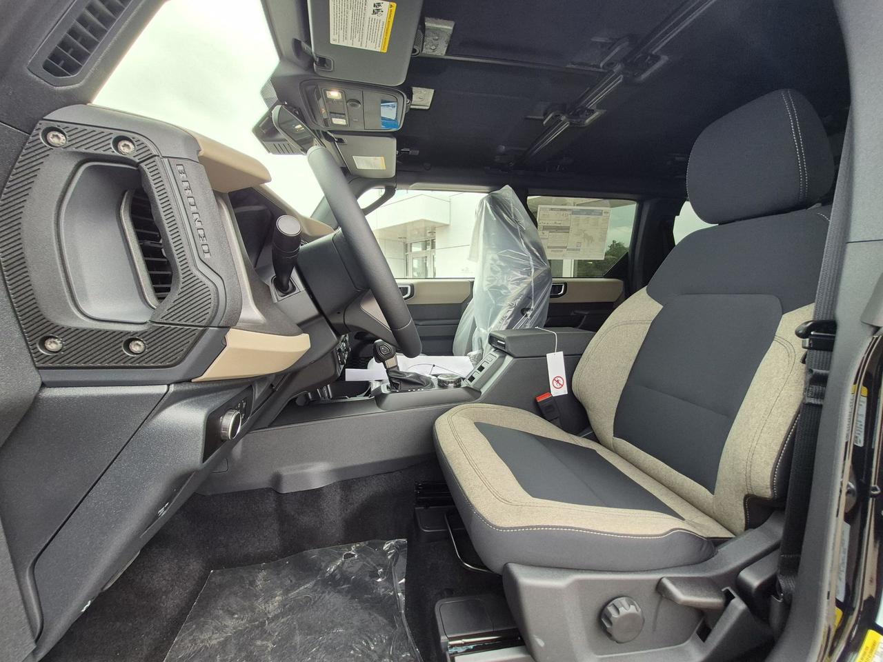 2026 Ford Bronco BIG BEND, TERRAIN MGMT, HARD TOP, SYNC 4 Photo