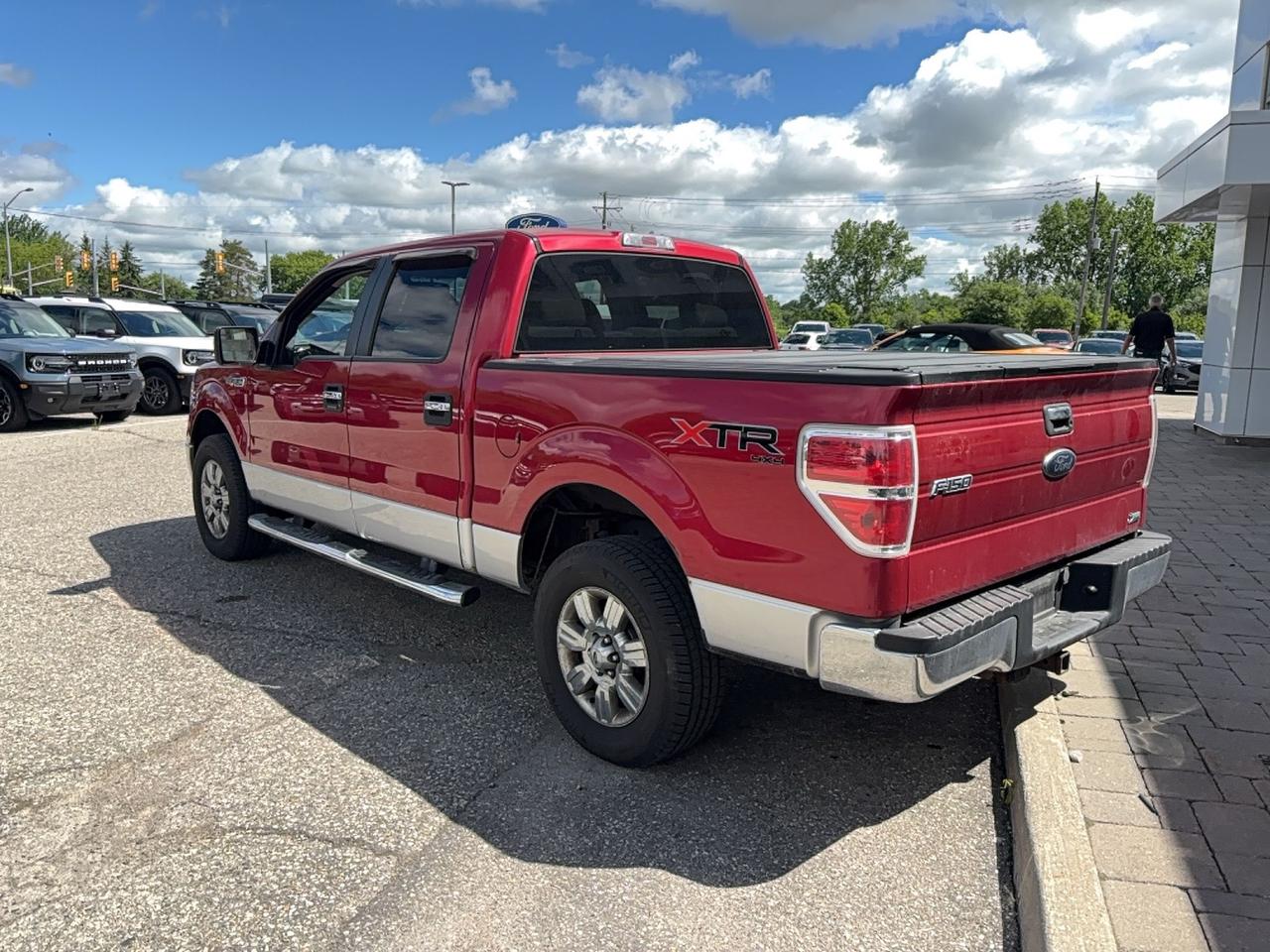 2010 Ford F-150 EXWAY SERVICED, LOCAL TRADE, NEWER TIRES,BRAKES! Photo