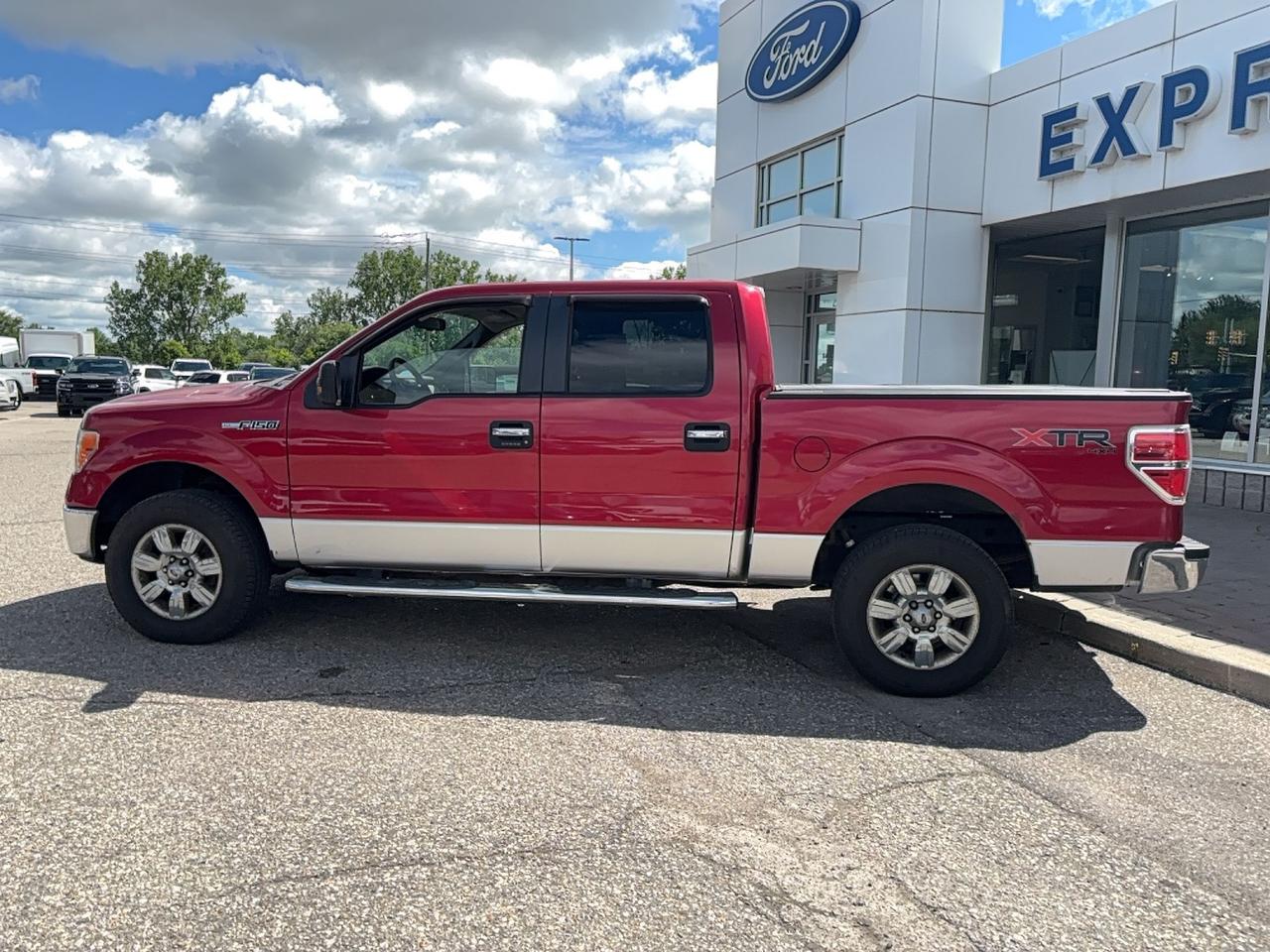 2010 Ford F-150 EXWAY SERVICED, LOCAL TRADE, NEWER TIRES,BRAKES! Photo