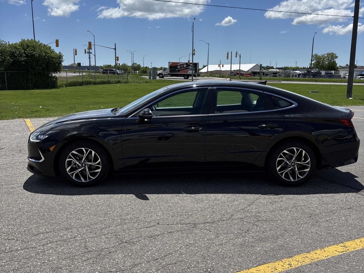 2021 Hyundai Sonata PREFERRED Photo