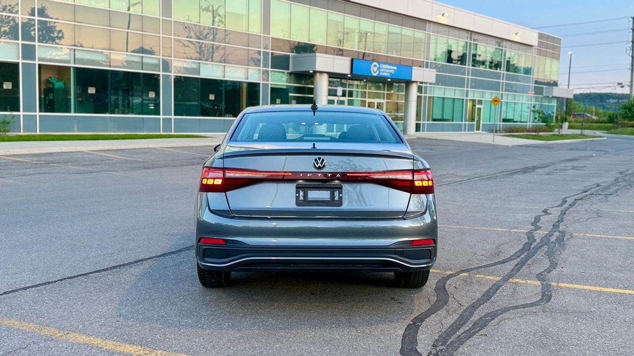 2025 Volkswagen Jetta Trendline Photo