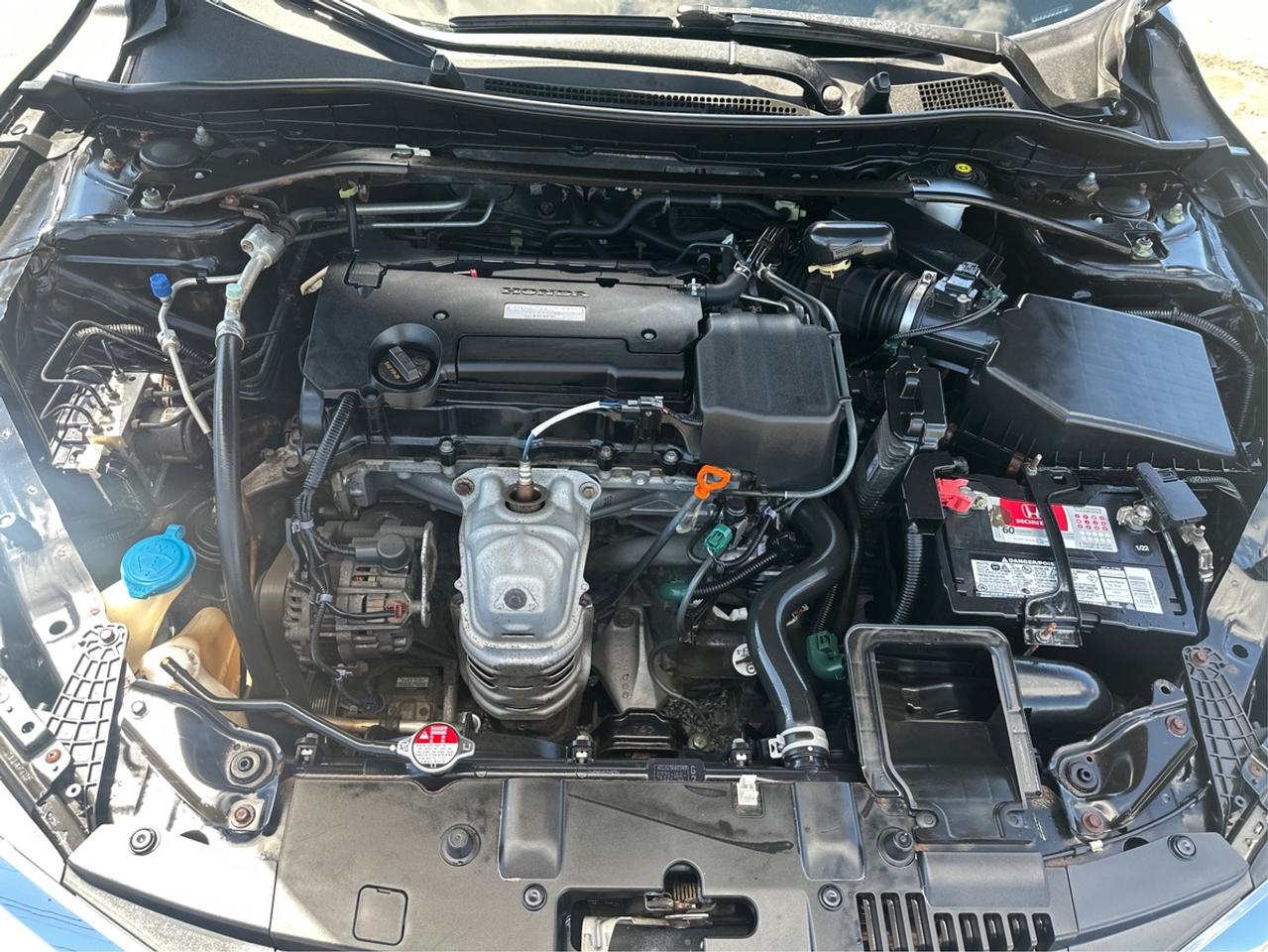 2017 Honda Accord Sport Photo
