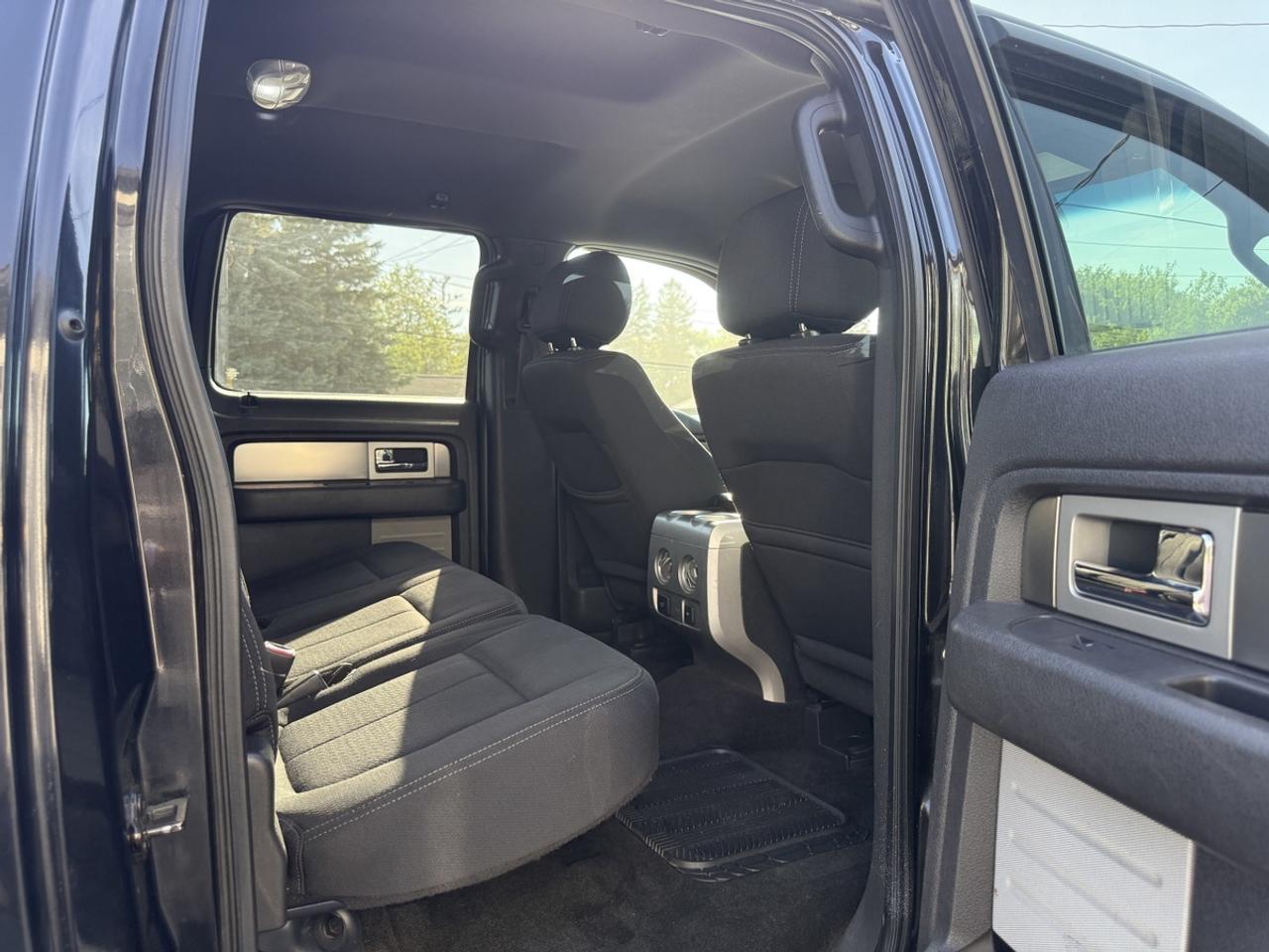 2013 Ford F-150 XLT Photo