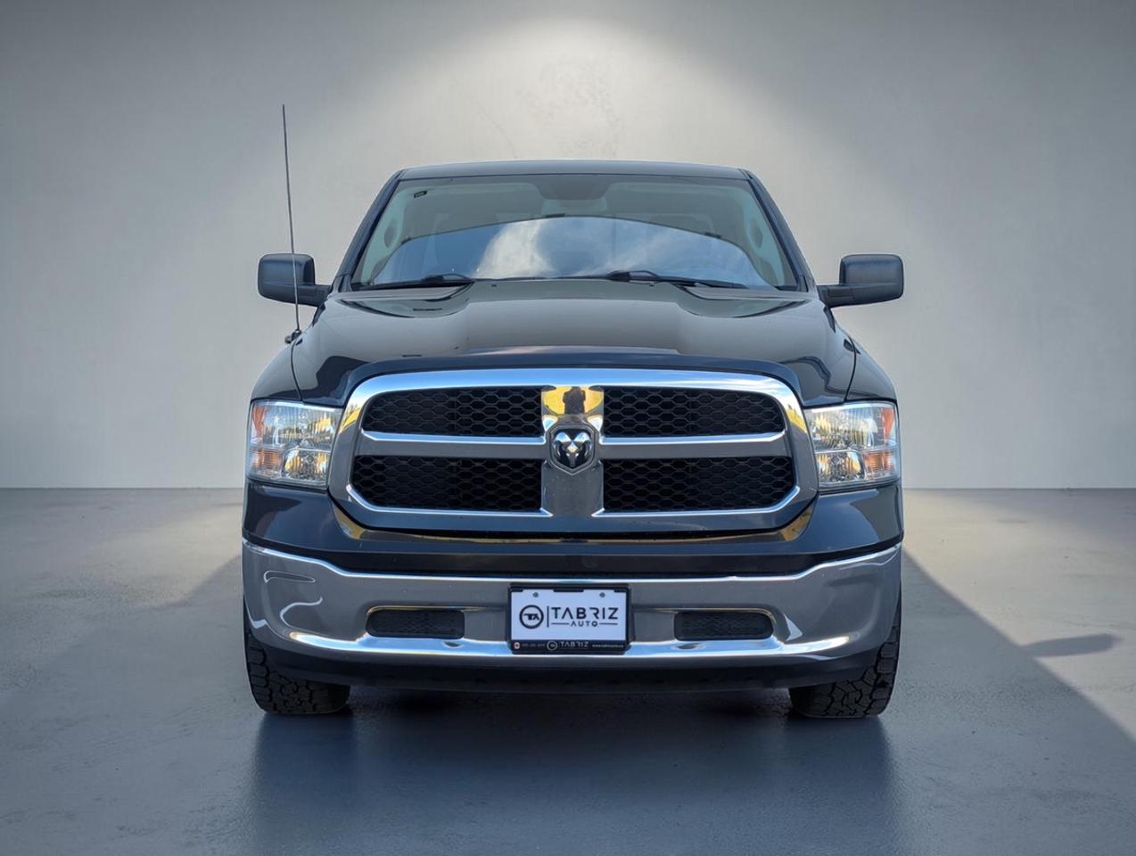 2016 RAM 1500 SLT Photo