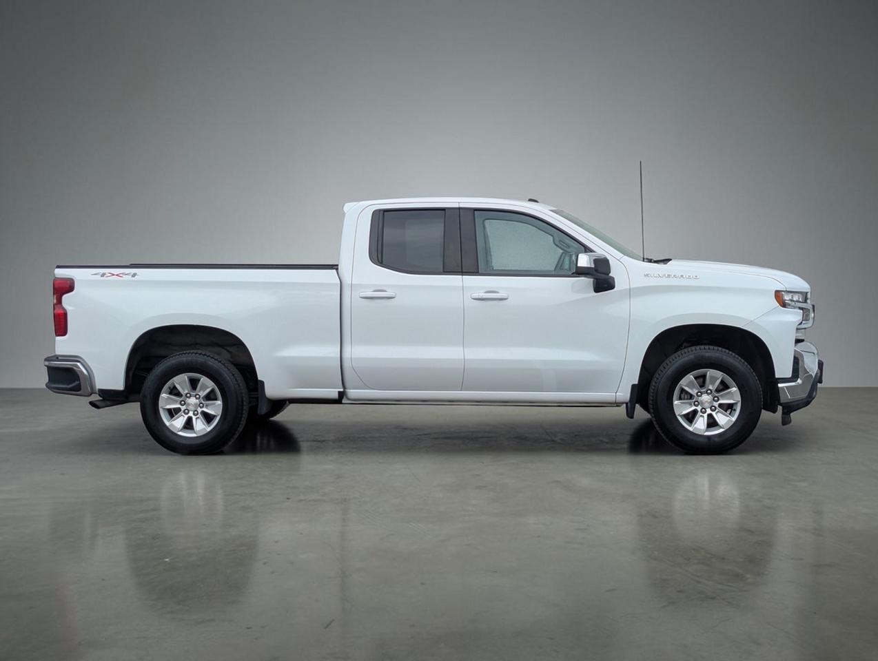 2022 Chevrolet Silverado 1500 LTD 5.3V8/DoubleCab/6fitBed Photo