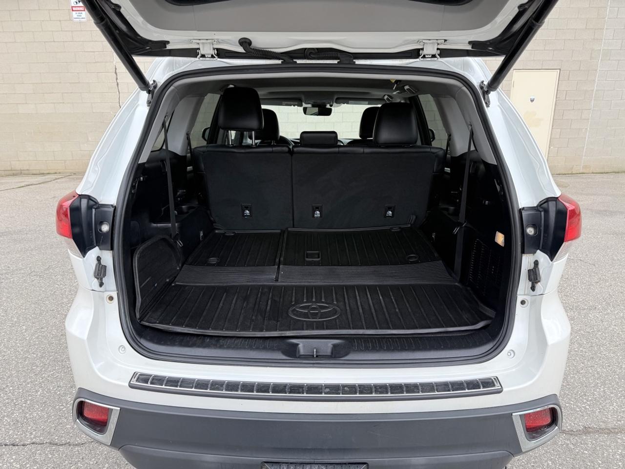 2017 Toyota Highlander XLE Photo