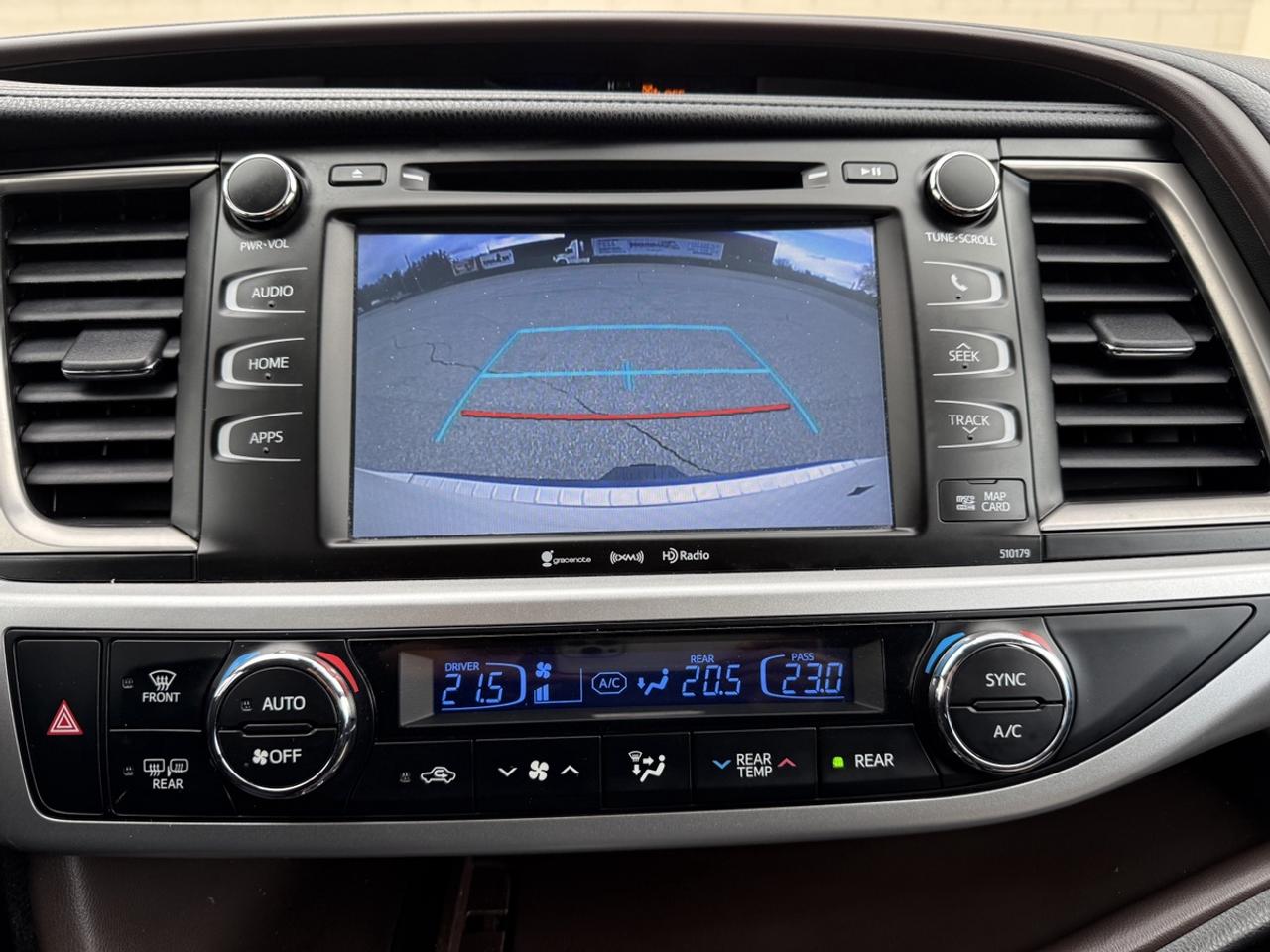 2017 Toyota Highlander XLE Photo