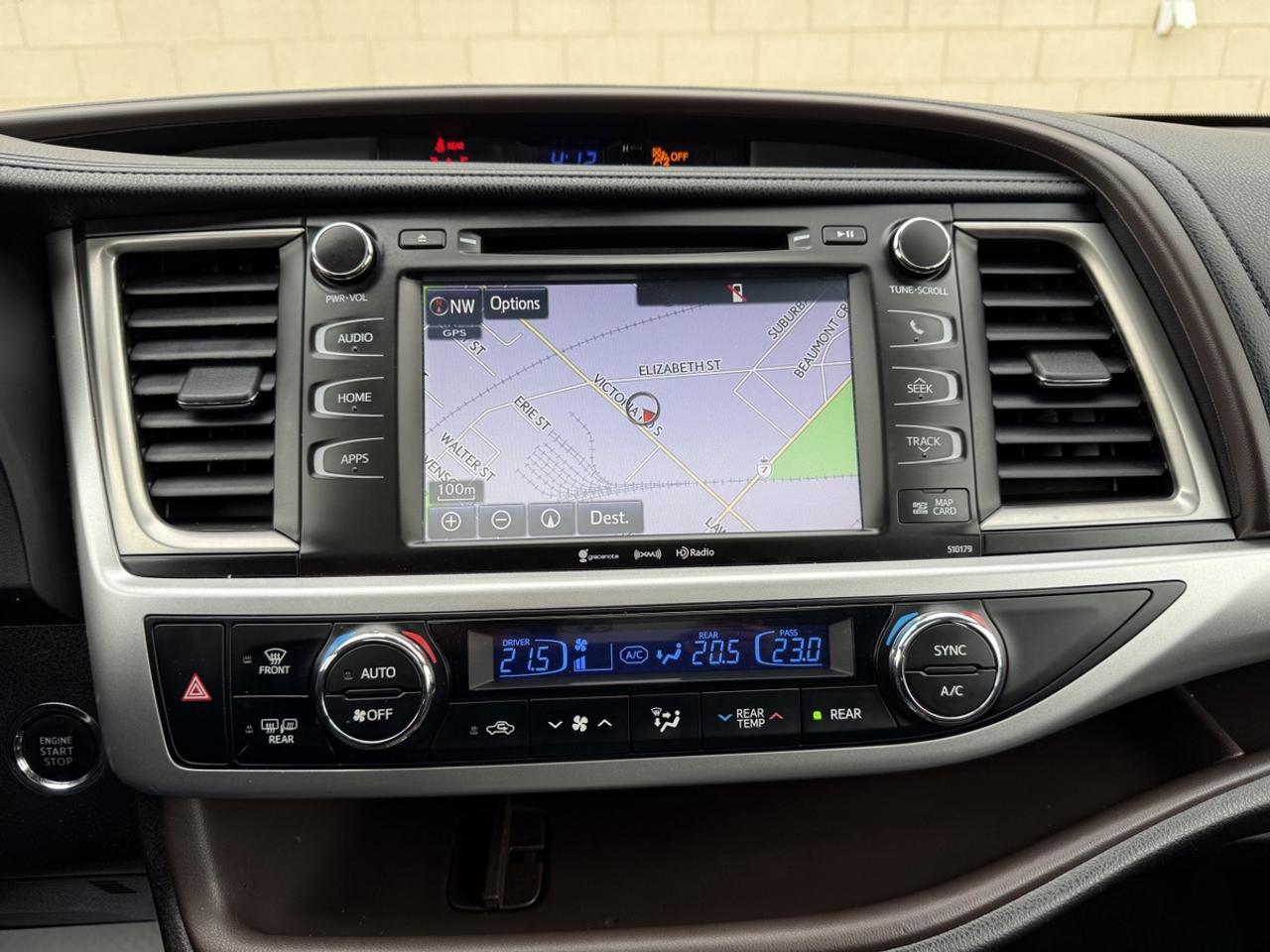 2017 Toyota Highlander XLE Photo