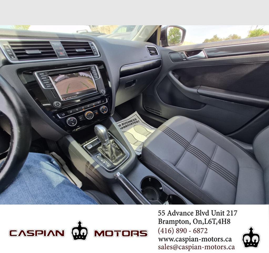 2017 Volkswagen Jetta Wolfsburg Edition Photo