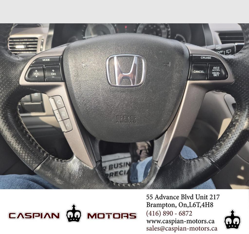 2017 Honda Odyssey EX L w/RES Photo