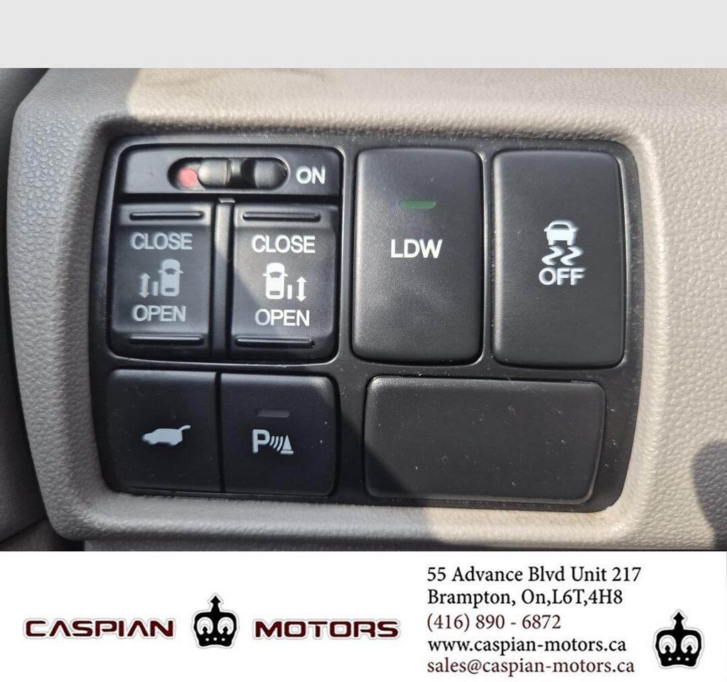2017 Honda Odyssey EX L w/RES Photo