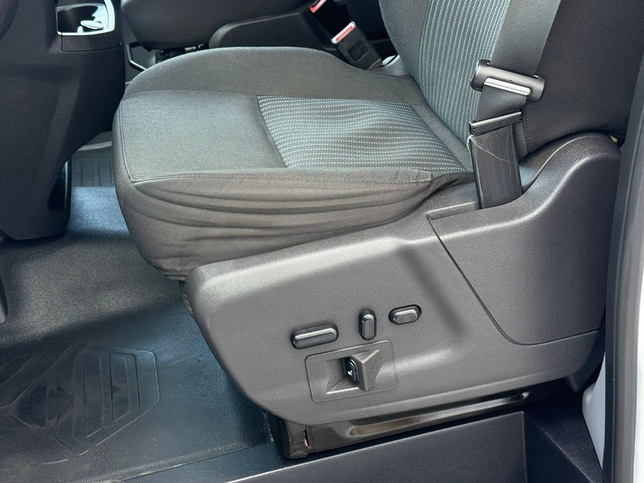 2019 Ford Transit T 150 Photo