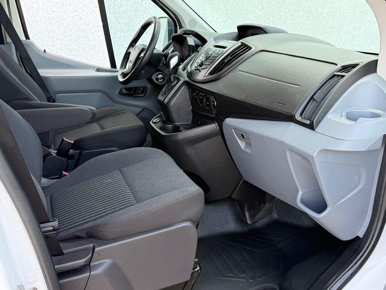 2019 Ford Transit T 150 Photo