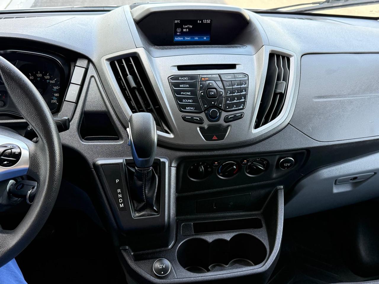 2019 Ford Transit T 150 Photo