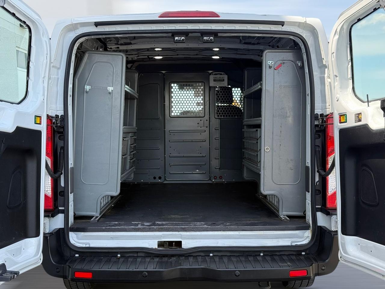 2019 Ford Transit T 150 Photo