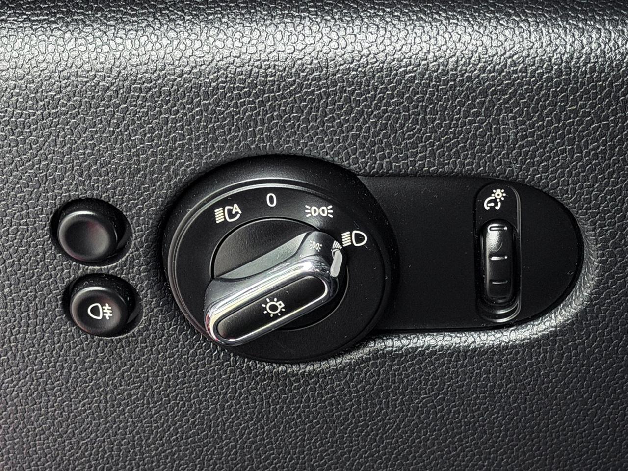 2016 MINI COOPER JOHN COOPER WORKS JCW 6-SPEED MANUAL Photo