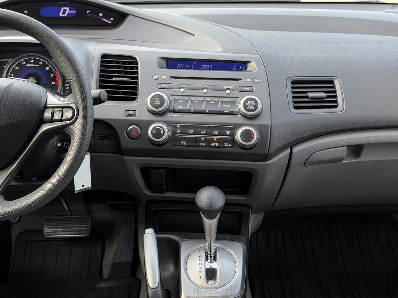2006 Honda Civic LX Photo