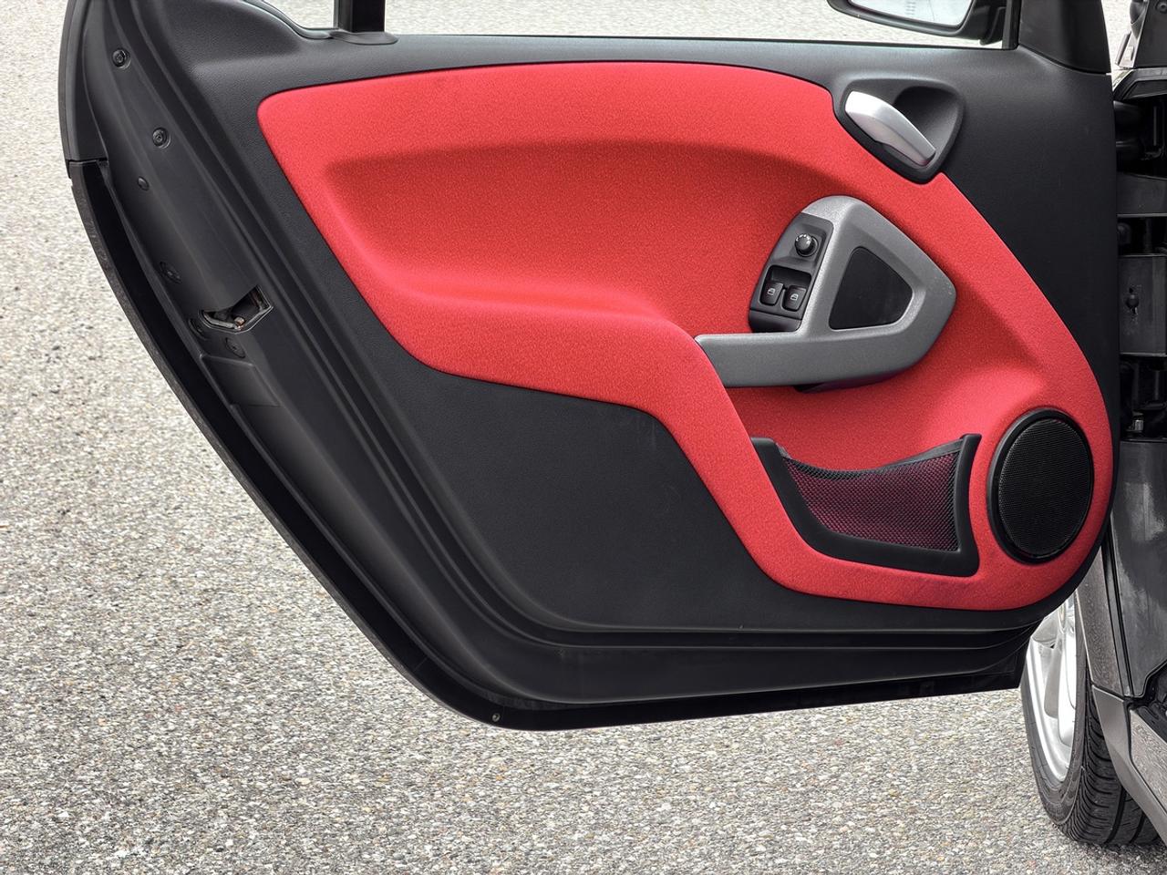 2010 Smart fortwo PASSION Photo