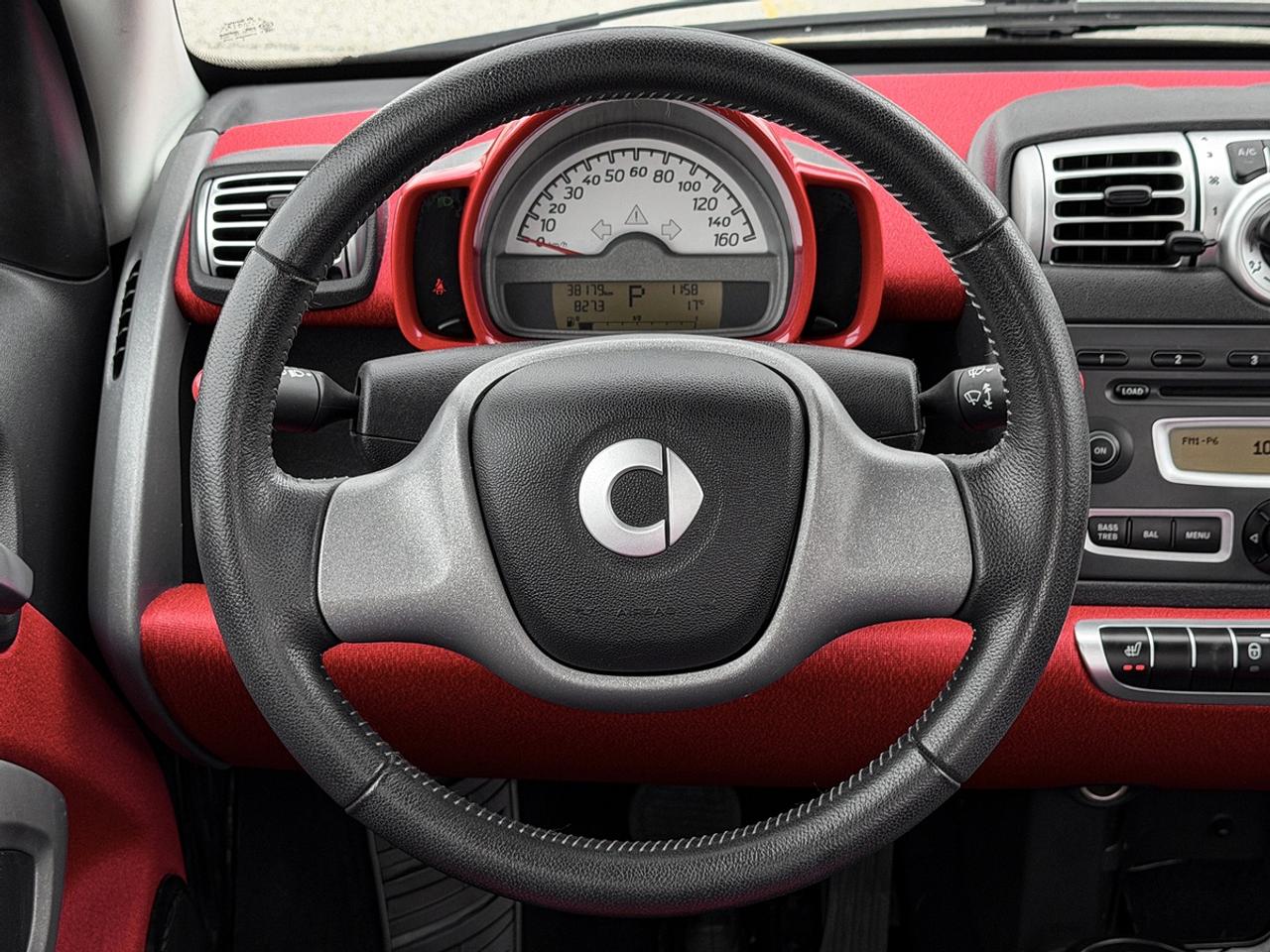 2010 Smart fortwo PASSION Photo