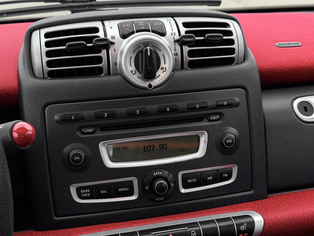 2010 Smart fortwo PASSION Photo
