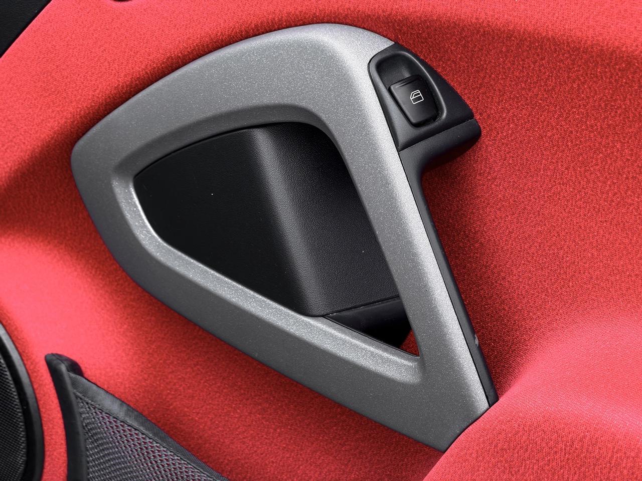 2010 Smart fortwo PASSION Photo