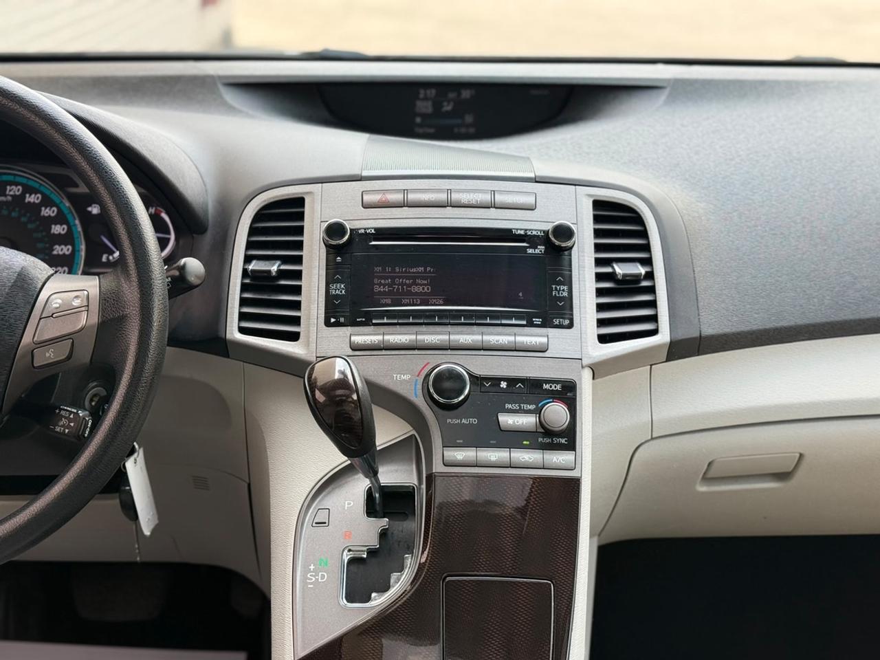 2012 Toyota Venza XLE Photo