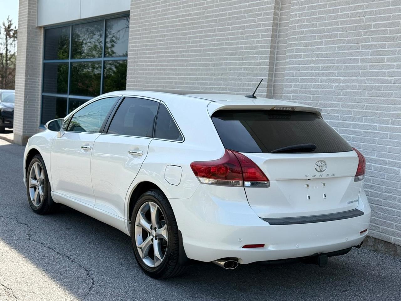 2014 Toyota Venza LIMITED Photo