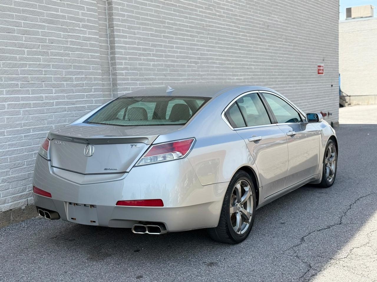2010 Acura TL SH-AWD w/Tech Pkg Photo