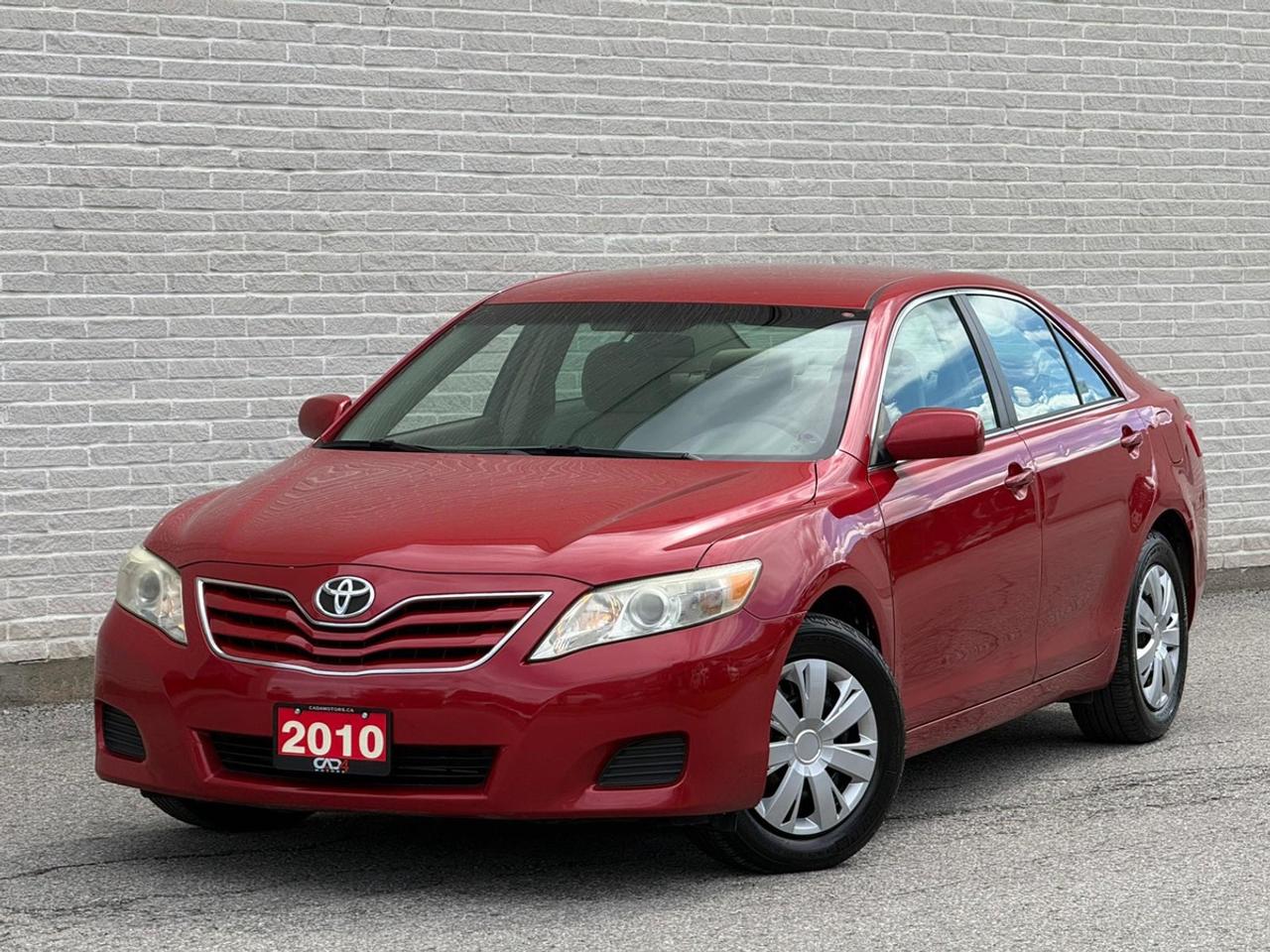 2010 Toyota Camry LE Photo