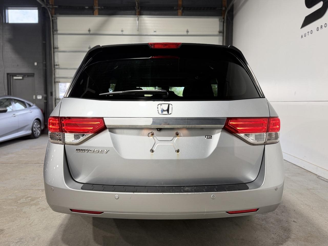 2016 Honda Odyssey EX-L Photo