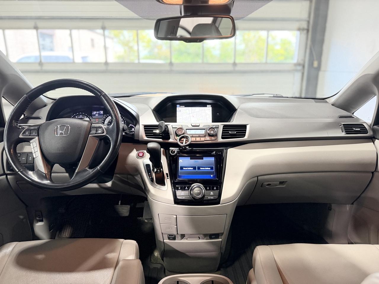 2016 Honda Odyssey EX-L Photo