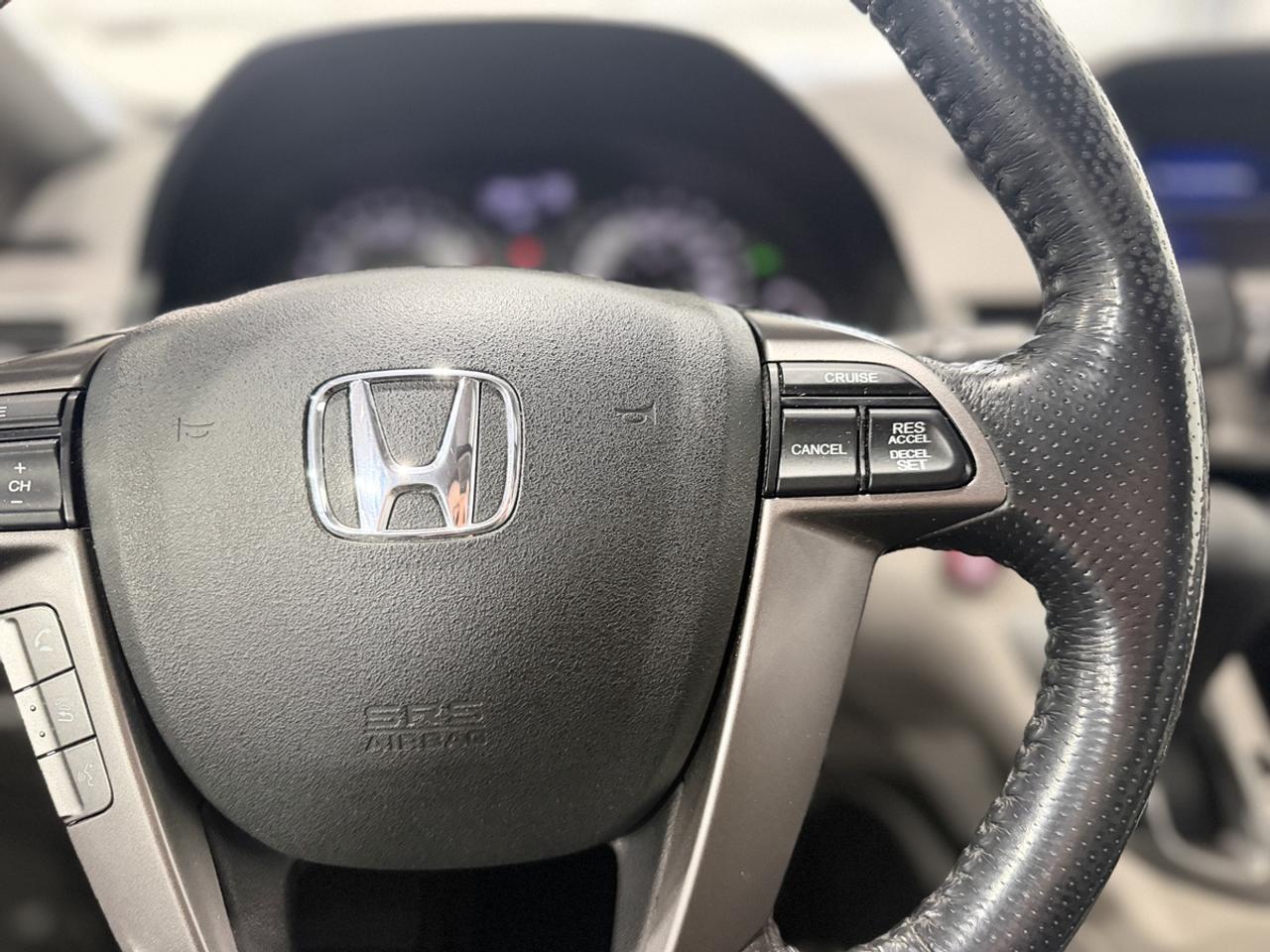 2016 Honda Odyssey EX-L Photo