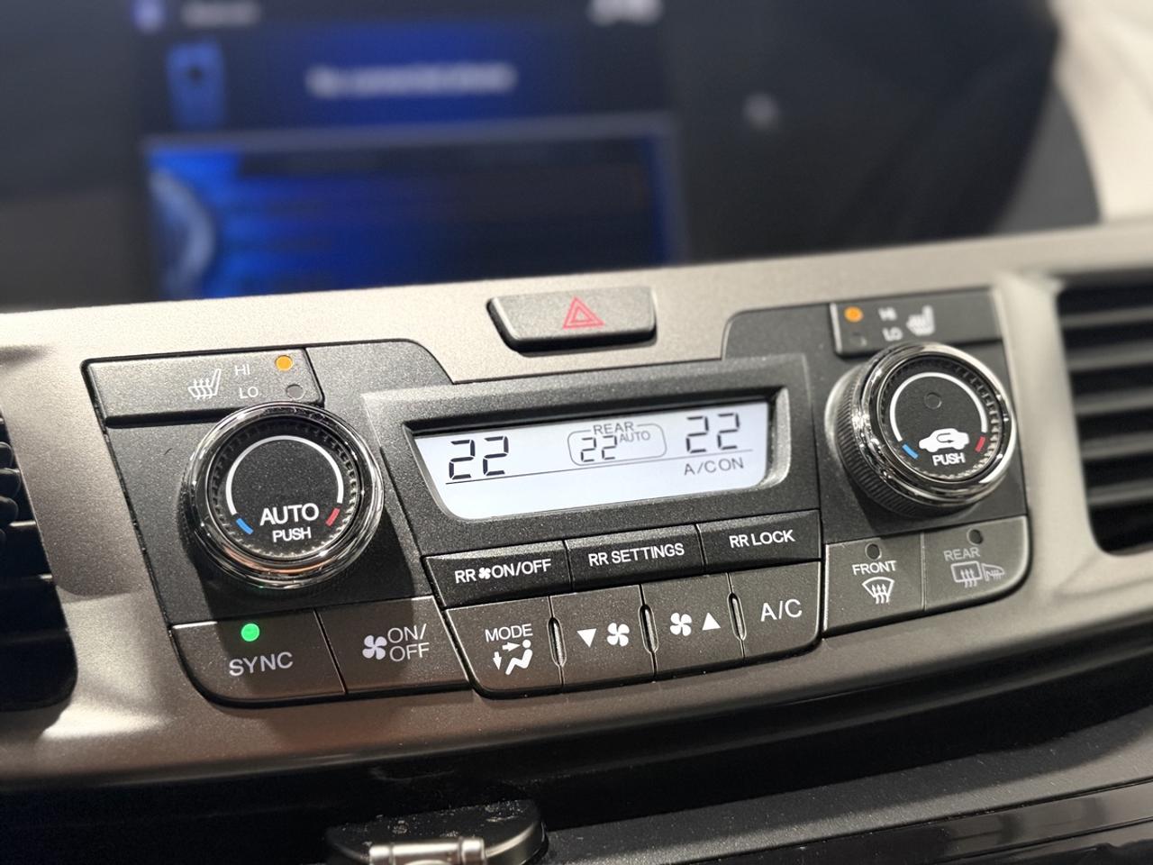 2016 Honda Odyssey EX-L Photo