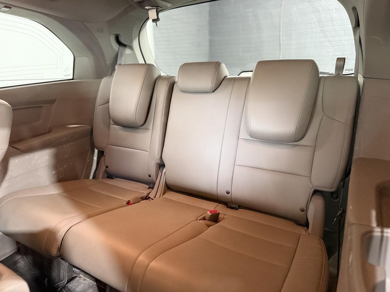 2016 Honda Odyssey EX-L Photo