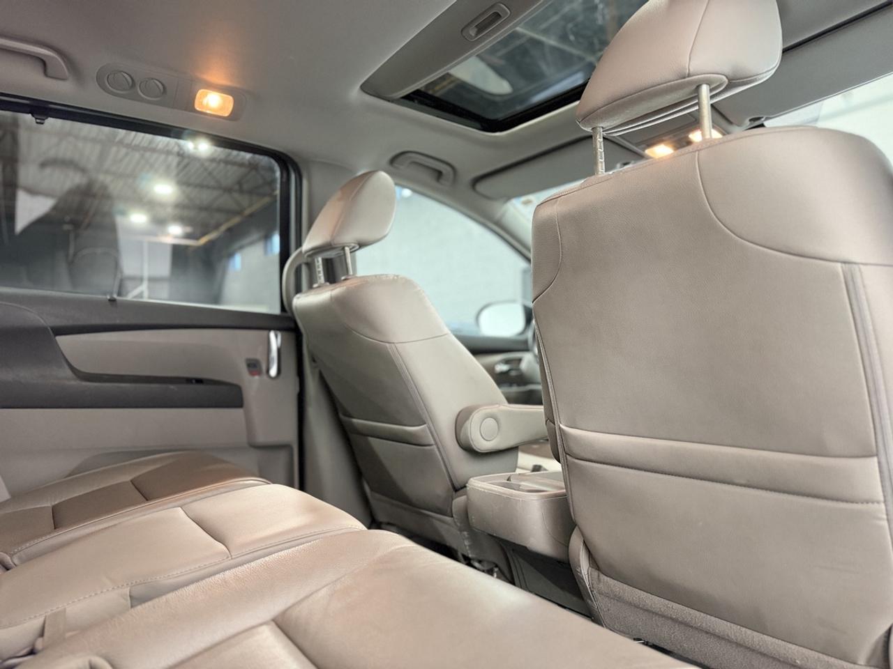 2016 Honda Odyssey EX-L Photo