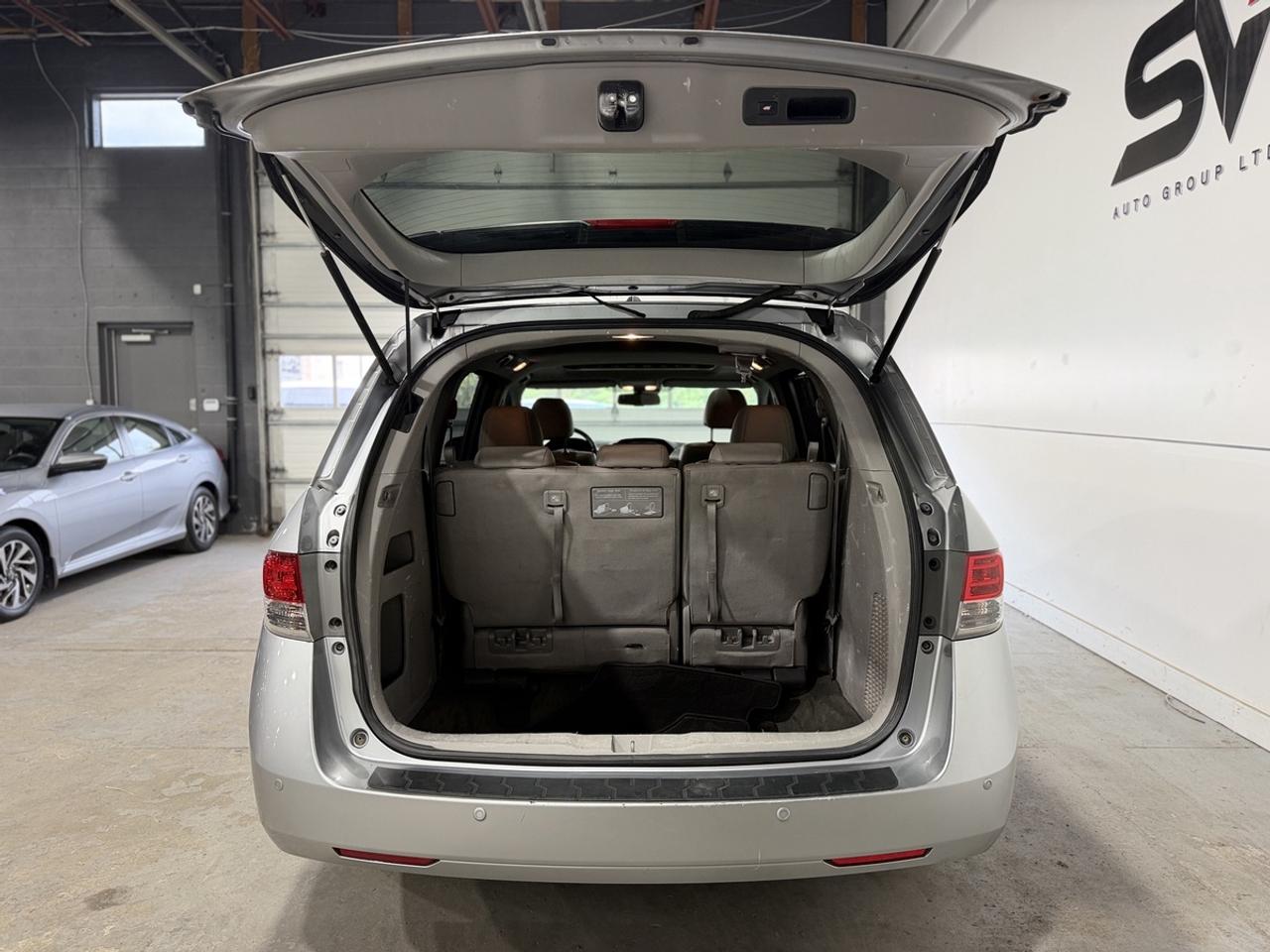 2016 Honda Odyssey EX-L Photo