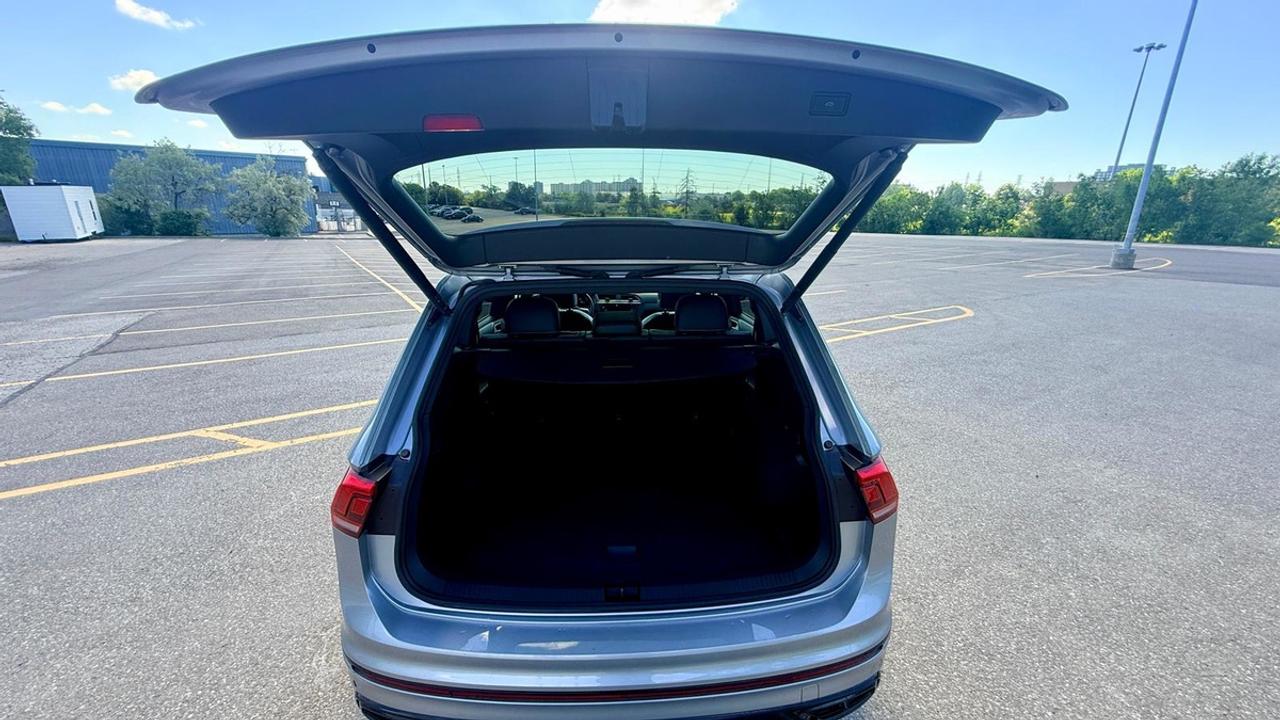 2022 Volkswagen Tiguan SE R Line Black Photo