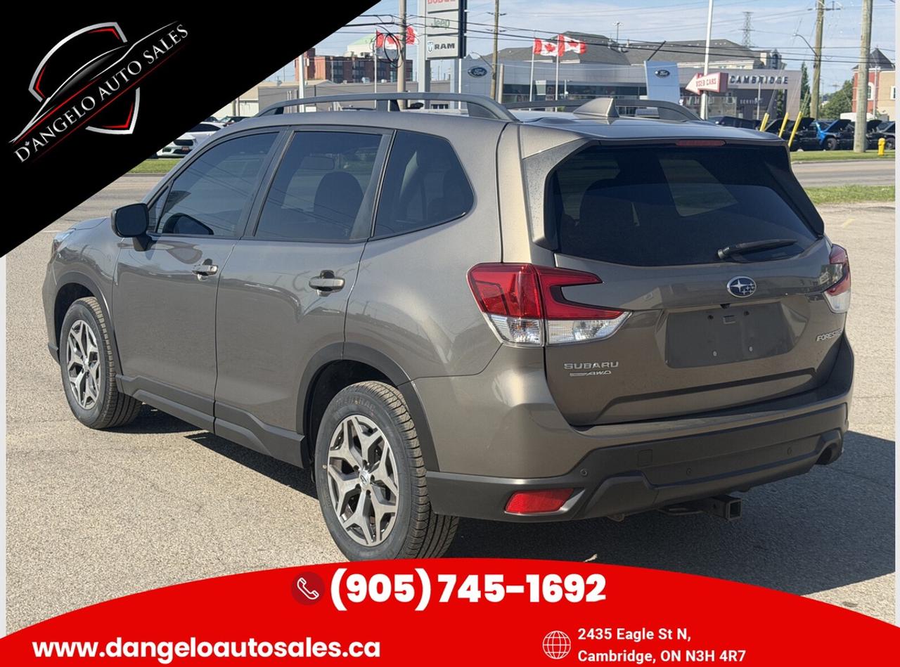 2020 Subaru Forester BASE Photo