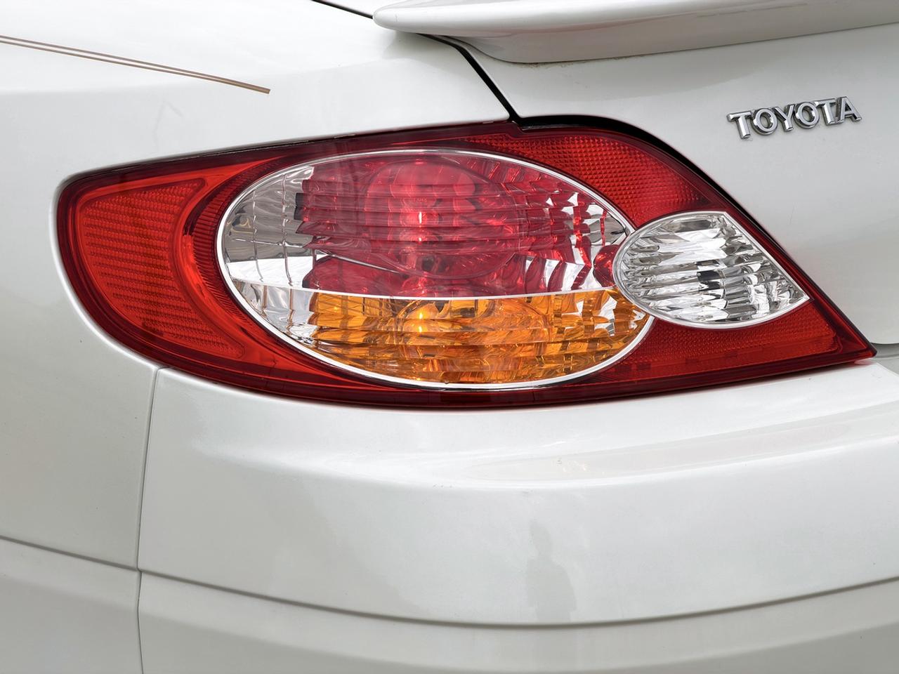 2003 Toyota Camry Solara SLE Convertible﻿ Photo
