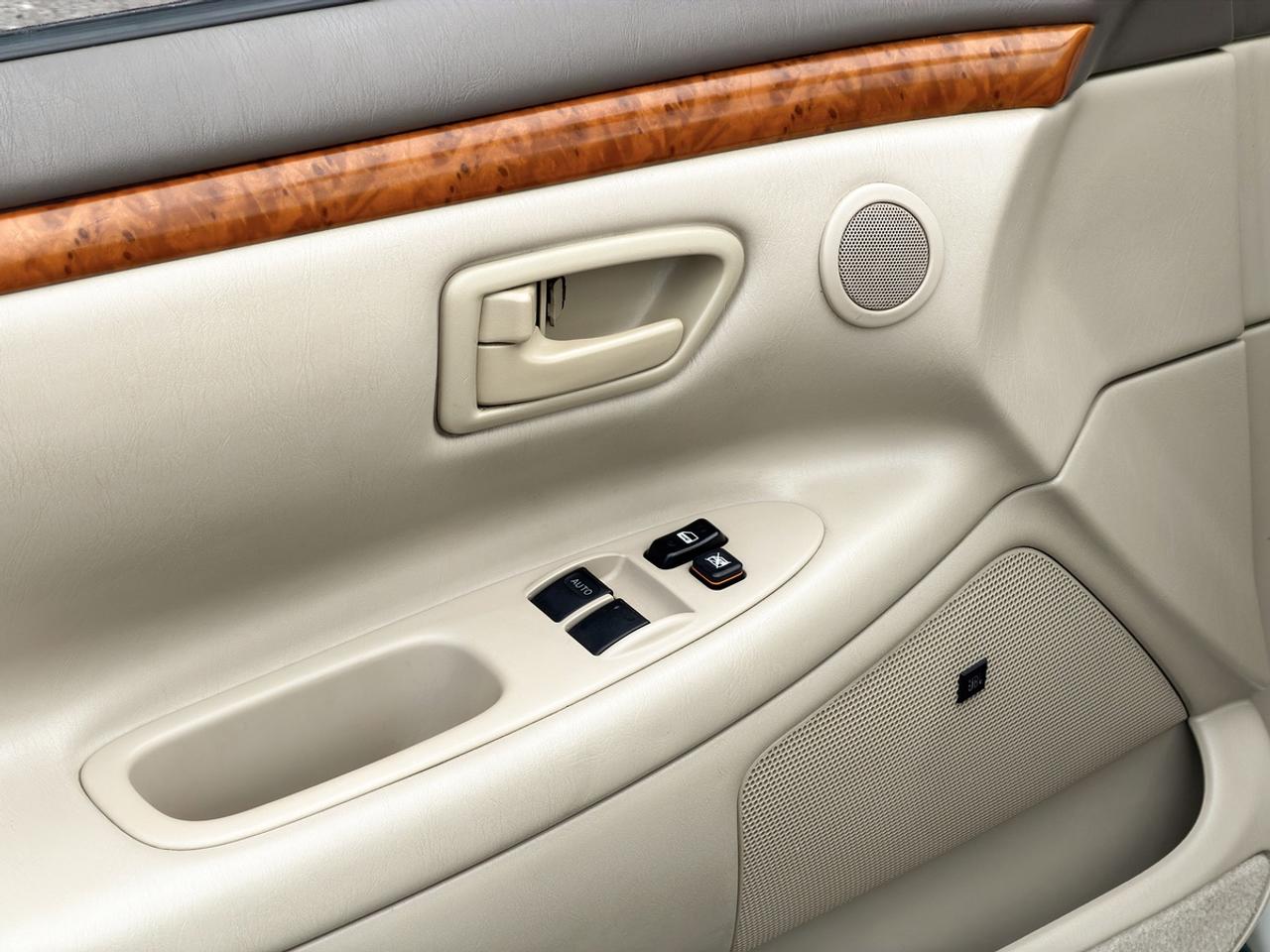 2003 Toyota Camry Solara SLE Convertible﻿ Photo