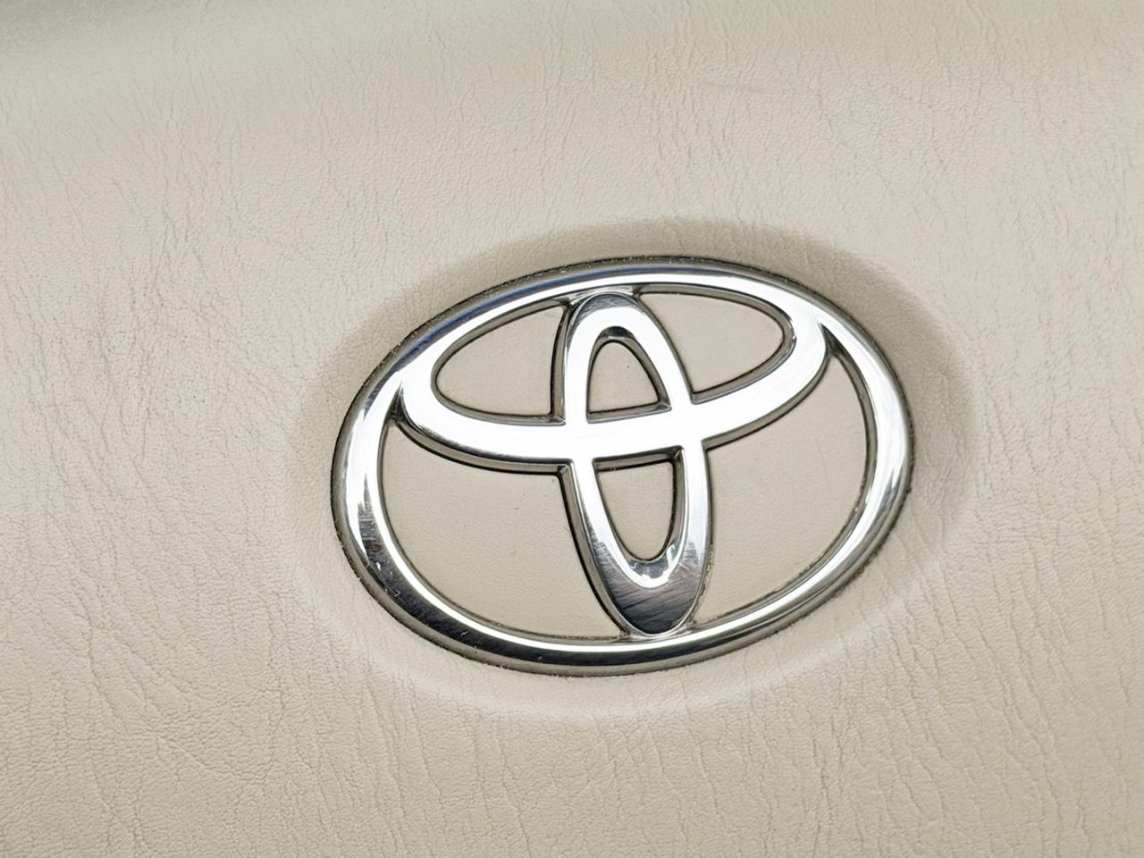 2003 Toyota Camry Solara SLE Convertible﻿ Photo