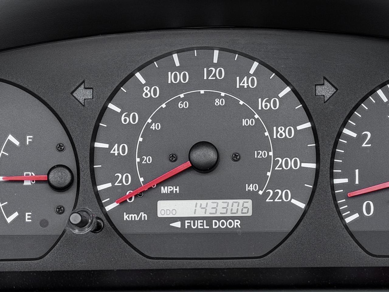 2003 Toyota Camry Solara SLE Convertible﻿ Photo