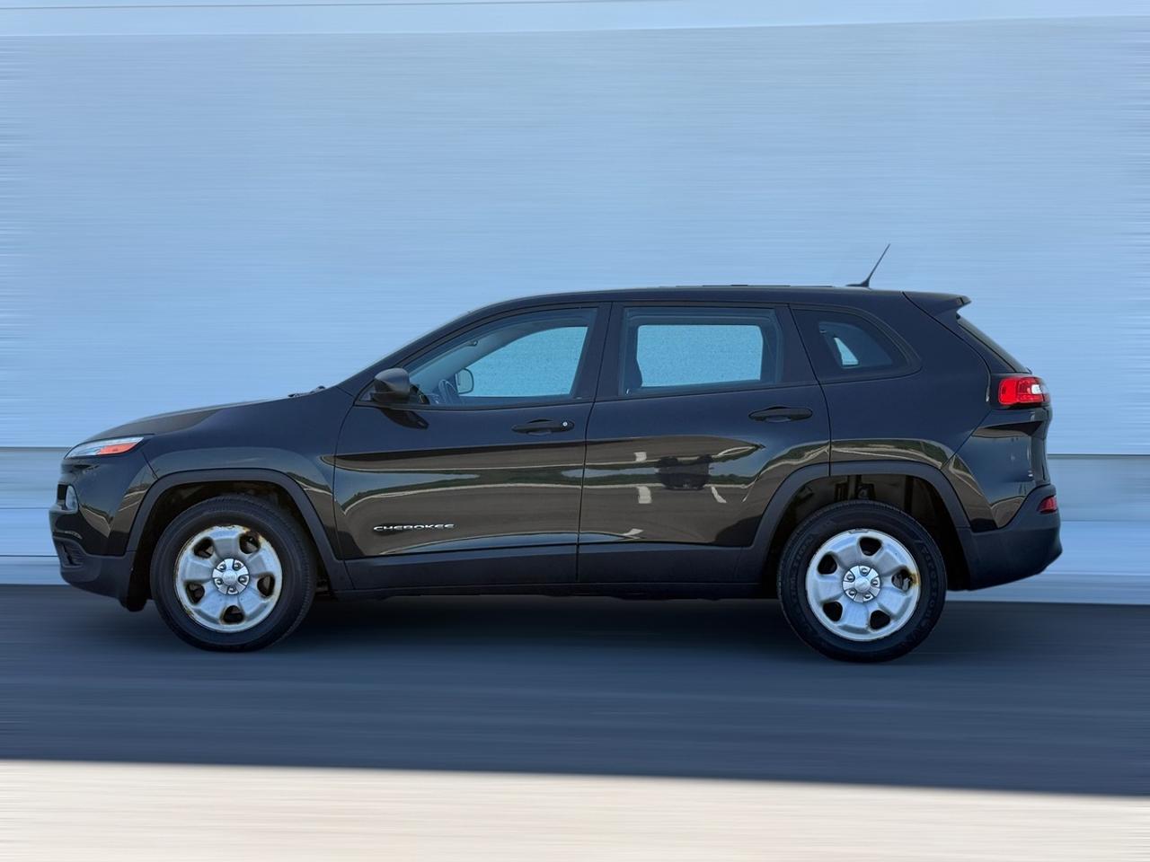 2014 Jeep Cherokee Sport Photo