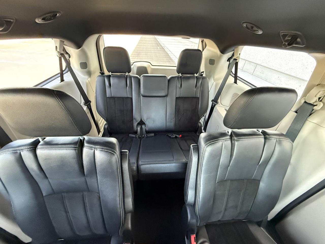 2016 Dodge Grand Caravan SXT/STOW 'N GO﻿/Remote Start Photo
