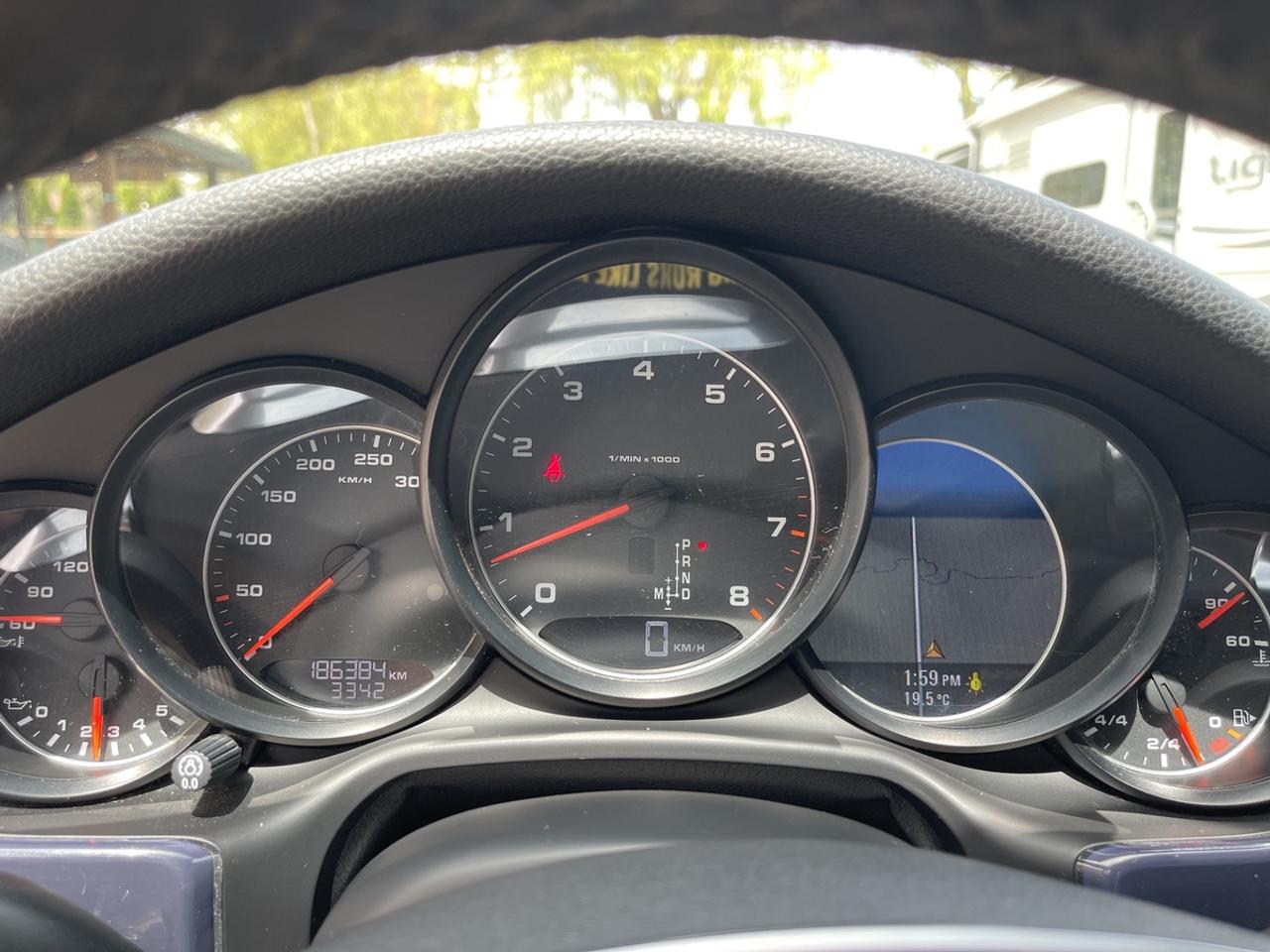 2013 Porsche Panamera 4 Photo4