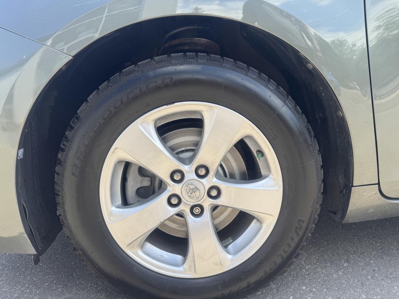 2013 Toyota Sienna  Photo