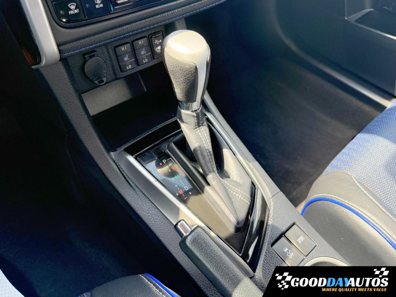 2018 Toyota Corolla SE FULLY LOADED REMOTE ENGINE START | CLEAN CARFAX Photo